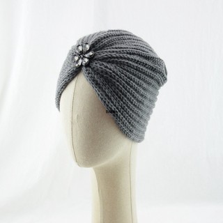 Mũ Len Beanie Đính Hoa Đá Pha Lê