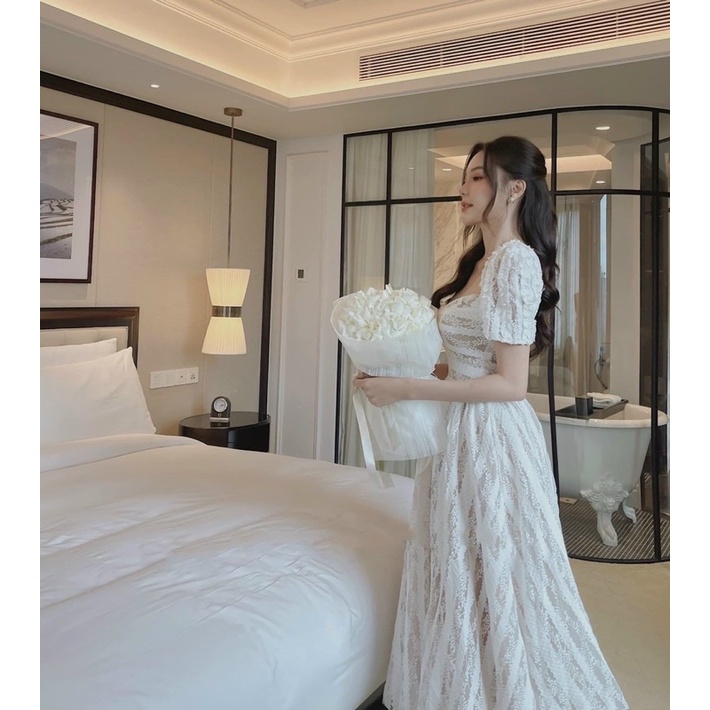 Váy nữ ren viền ngực khoét lưng buộc dây chiết eo xoè trắng