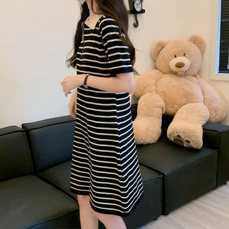 Đầm len polo nữ Dáng dài Form rộng Kẻ sọc ngang Chữ A Hàn Quốc Váy đầm len dài Cổ POLO Dáng rộng Thời trang