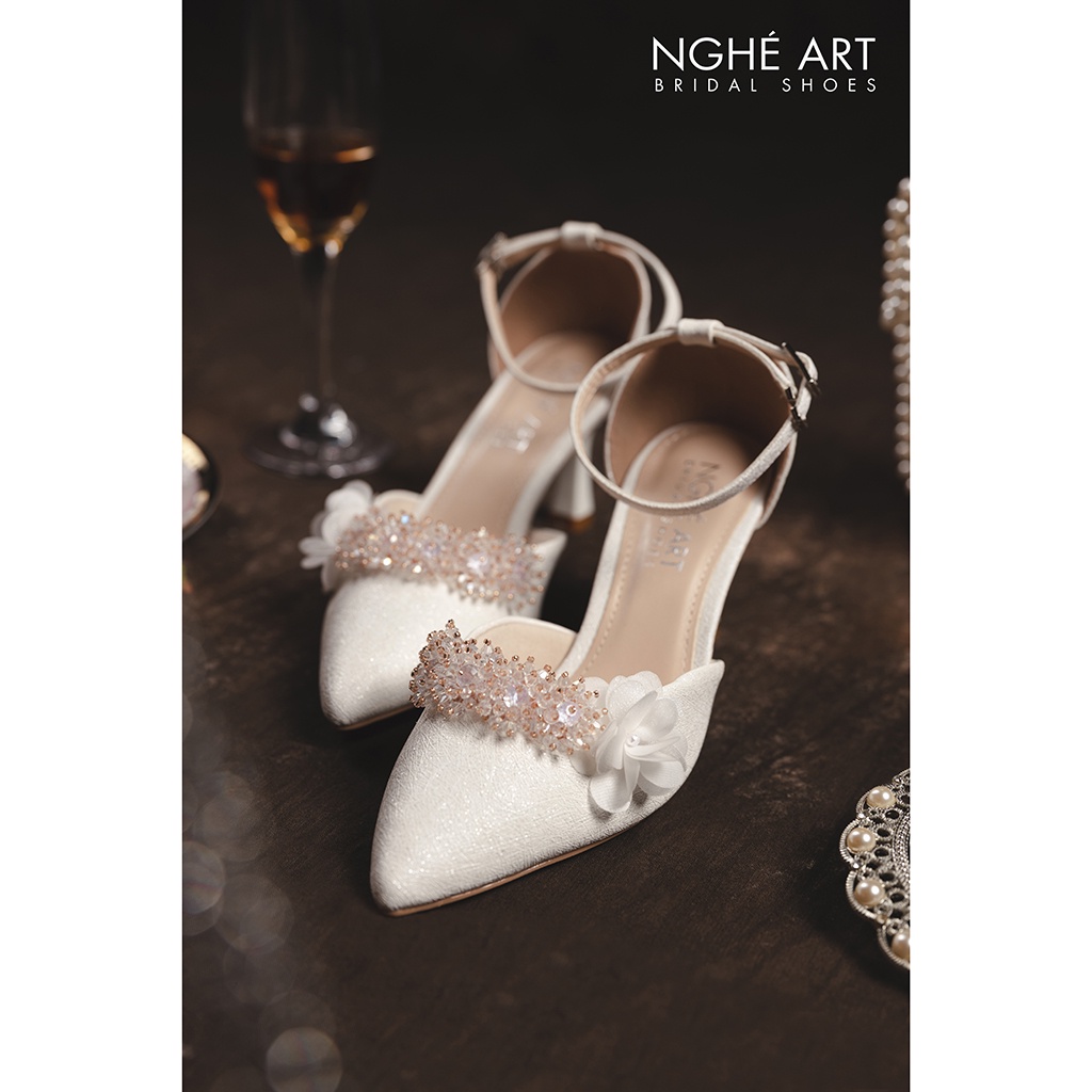 Giày cưới Nghé Art nhũ xước đính hoa pha lê 339NHU