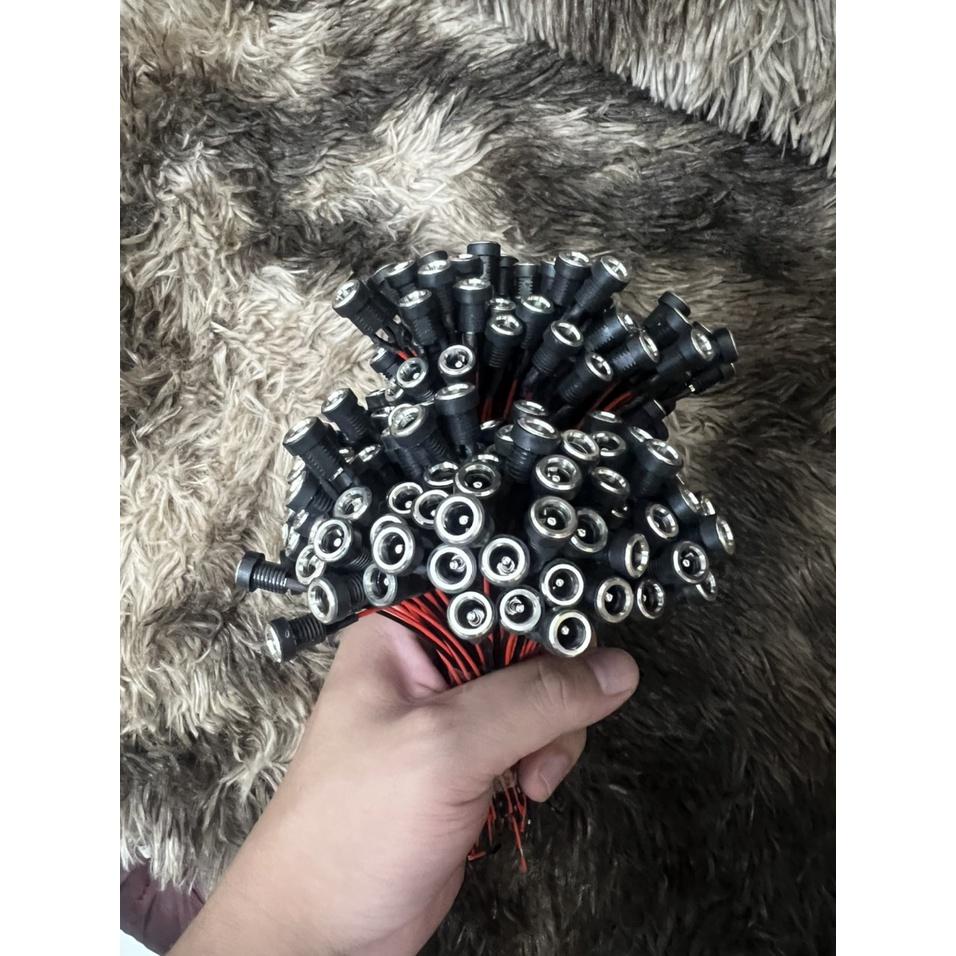 Jack sạc DC, jack cái 5.5*2.1mm, lỗ khoan 10mm, có nắp đậy. BN.