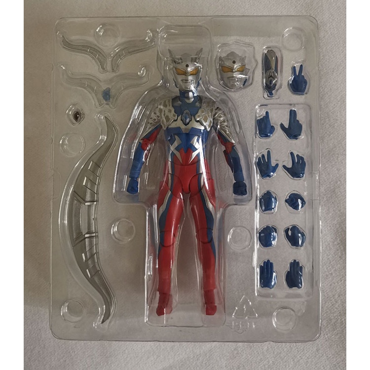 Mô Hình Nhân Vật Ultraman Có Thể Di Chuyển Được