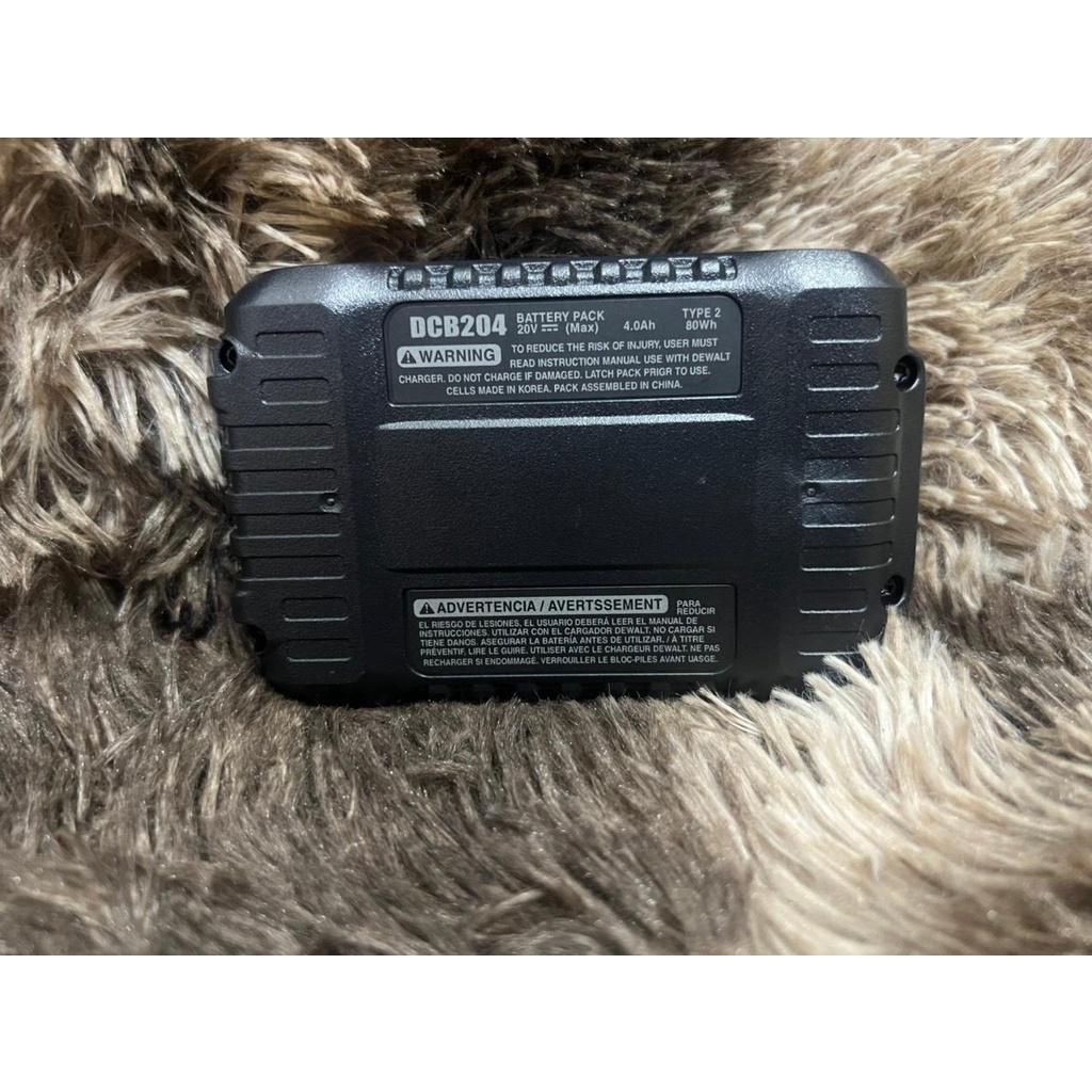 Vỏ mạch Dewalt 4AH 20V 1 hàng cell 21700 mạch đen như zin. BN.
