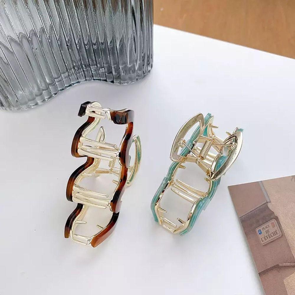 Kẹp Tóc Đuôi Ngựa Hình Chữ M Bằng Axit Acetic Đơn Giản Sáng Tạo Dành Cho Bạn Nữ BACK2LIFE