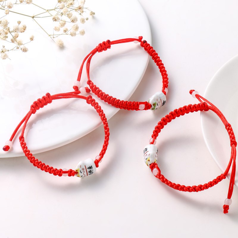 Vòng đeo tay sợi chỉ đỏ mèo gốm may mắn dây chỉ đỏ tài lộc bình an