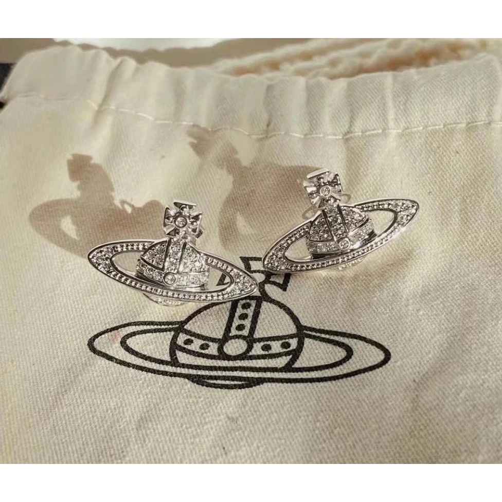 Vivienne Westwood Saturn Khuyên Tai / Vòng cổ Đa Năng Hình Hành Tinh Kim Cương Cổ Điển Cho Nữ