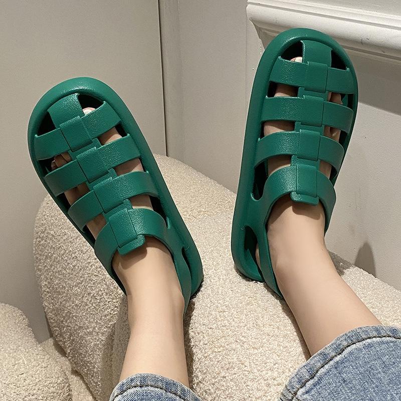 FZ003-A0 Dép nữ đế  mềm êm chân học sinh  bít mũi che nắng dép mùa hè cực xinh trơn