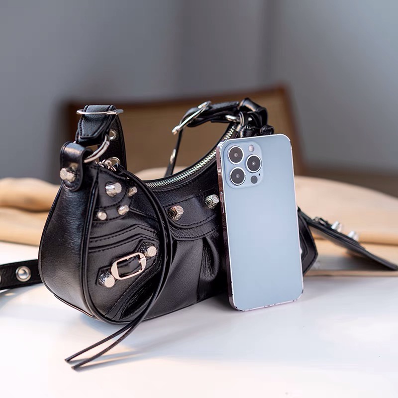 Túi xách nữ túi balen da mềm kèm phụ kiện mẫu mới size 24 - Lucky9store