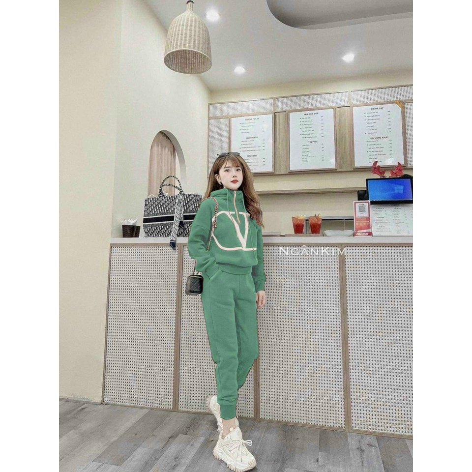 Sét bộ đồ nữ áo tay dài có mũ sau kèm quần tôn dáng thể thao phối nỉ xinh sắn khi đi chơi