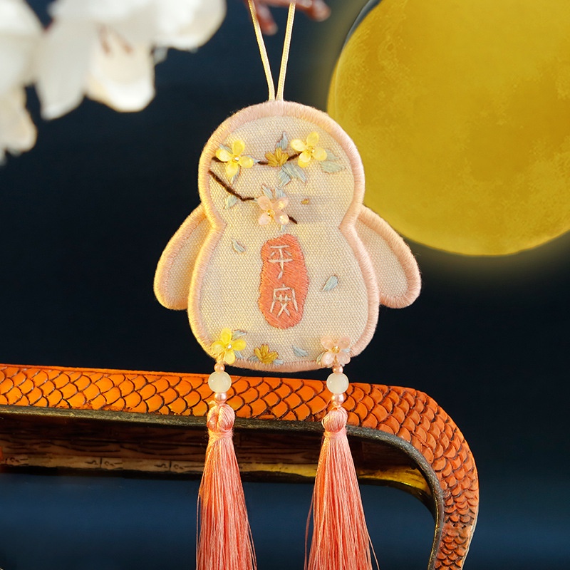 Túi Thơm Treo Xe Hơi Diy Thêu Hình Chú Thỏ Xinh Xắn