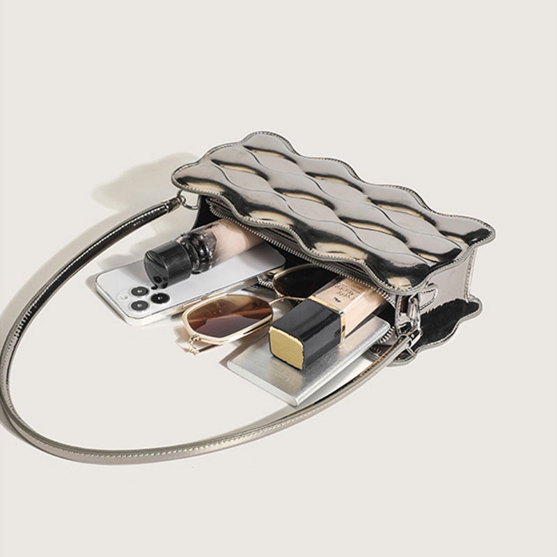 MISCHA Túi Đeo Vai Hình Vuông Cỡ Nhỏ Chất Liệu Da PU Bóng Thời Trang