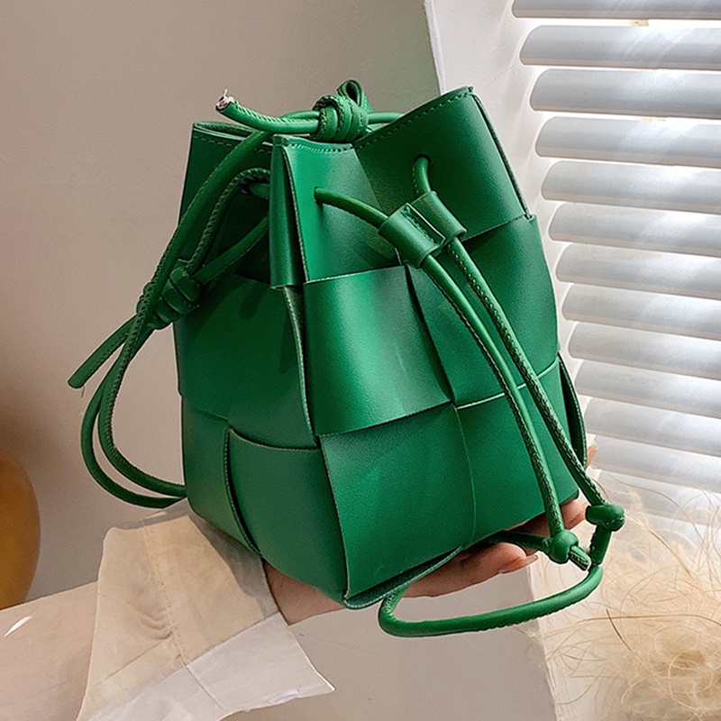 Túi Đeo Chéo Dệt Tay Cao Cấp Thời Trang Dành Cho Nữ