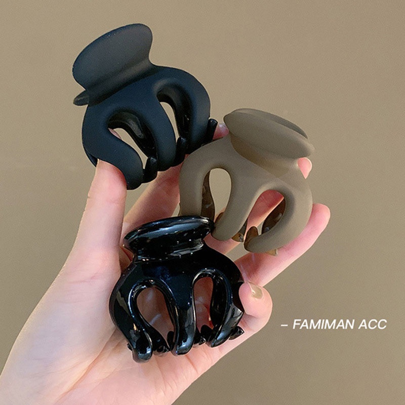 Kẹp Tóc Đuôi Ngựa Màu Đen Cá Mập