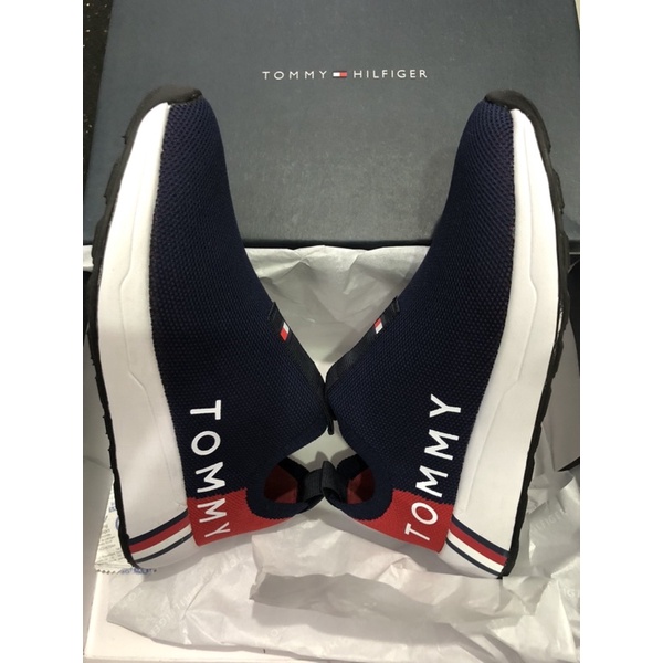 GIÀY NỮ TOMMY HILFIGER WOMEN's ALIAH SPORTY SLIP-ON SNEAKERS