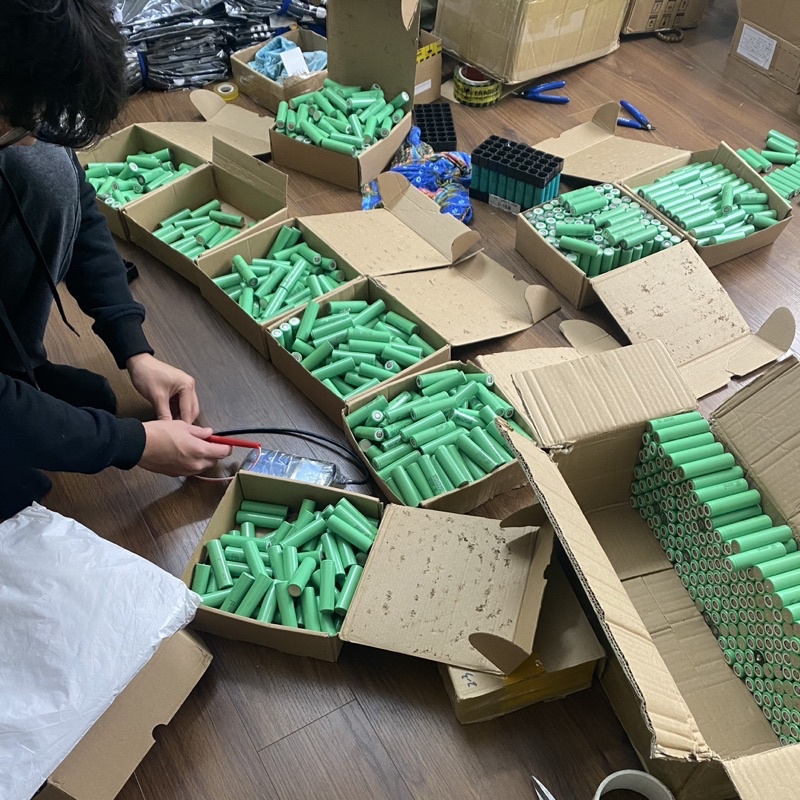 Pin samsung 25R tháo khối