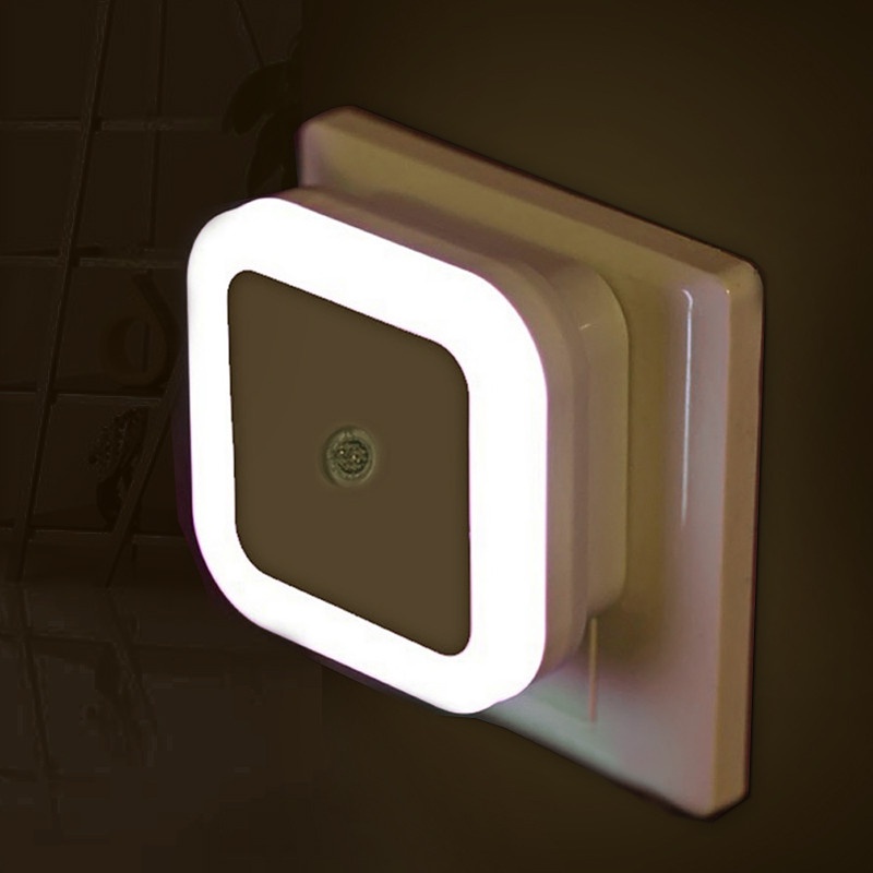 Đèn ngủ cảm ứng tự động hình vuông bóng led cảm biến ánh sáng tự động _098