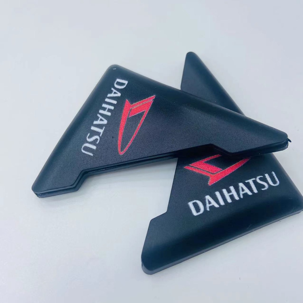 Bộ 2 Miếng Silicon Bảo Vệ Góc Cửa Xe Hơi Chống Va Chạm Cho Daihatsu Rocky Taruna Ayla Xenia Ceria Classy Taft Sigra