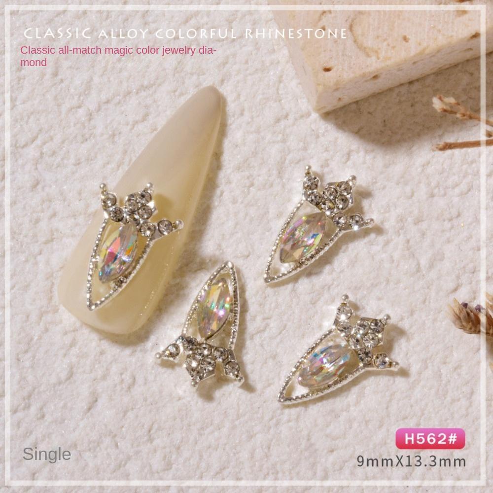 Phụ Kiện Trang Trí Móng Tay 3D Hình Giọt Nước Sang Trọng