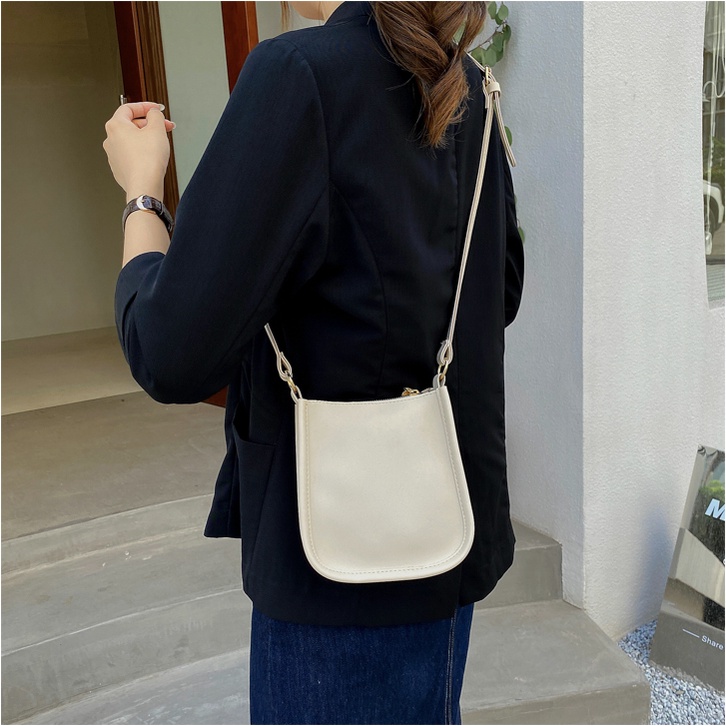 Túi xách nữ dạo phố đựng điện thoại ví tiền dáng basic dây đeo tùy chỉnh ngắn dài Capucha T2