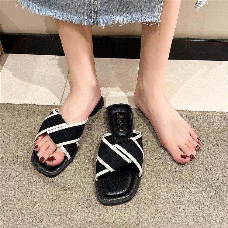 Giày Sandal Đế Bệt Thời Trang Nữ Sành Điệu