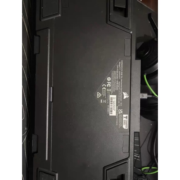 Bàn phím cơ Corsair K70 TKL RGB Champion Series 99%