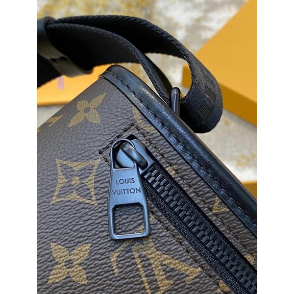 Túi đeo chéo LV cao cấp Full box nam châm có sẵn