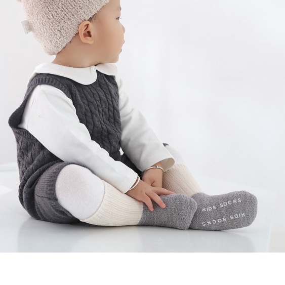 Tất Vớ Cao Cổ Vải Bông Chống Trơn êm chân Cho Bé Trai Bé Gái Từ 0 - 3 Tuổi