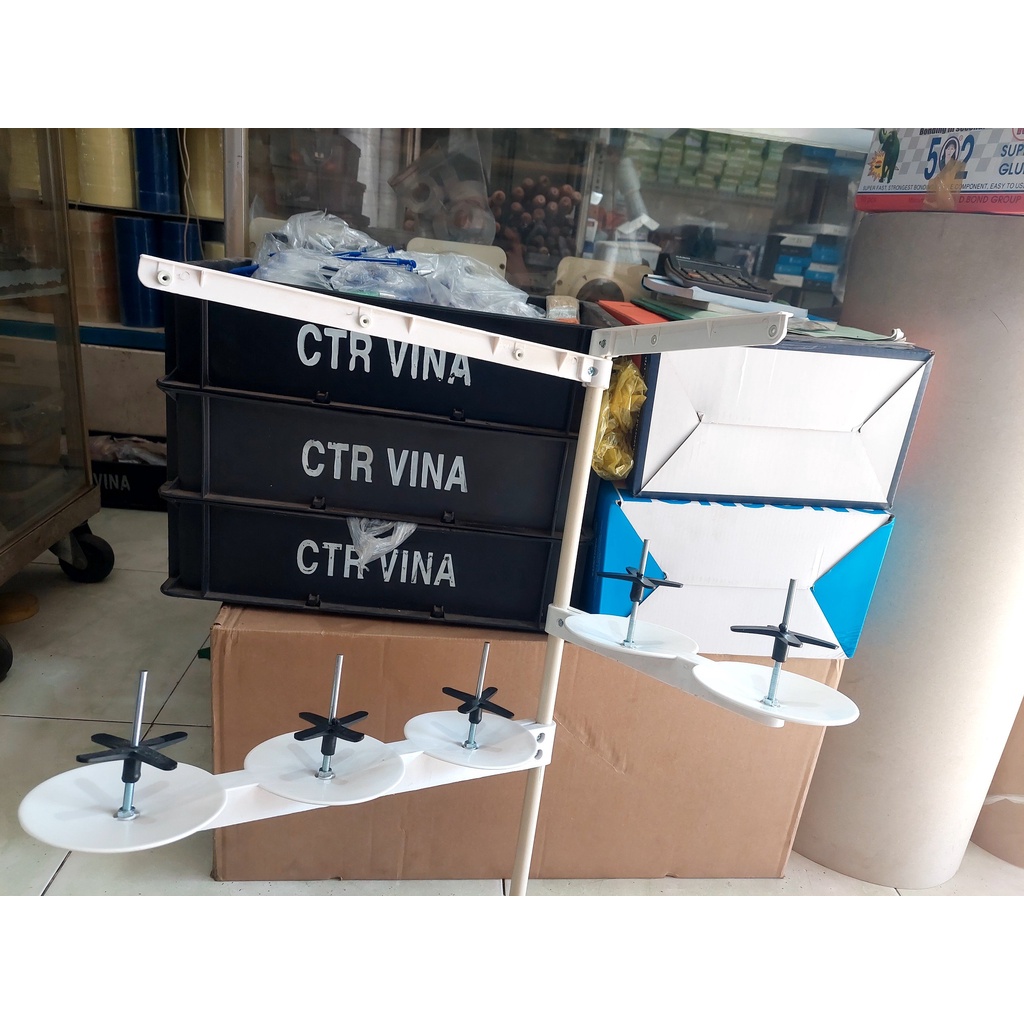 Giá để chỉ máy vắt sổ