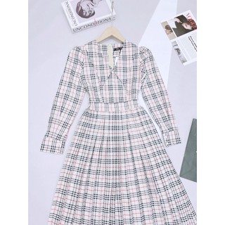 Váy kẻ BBR dập li cổ nhọn