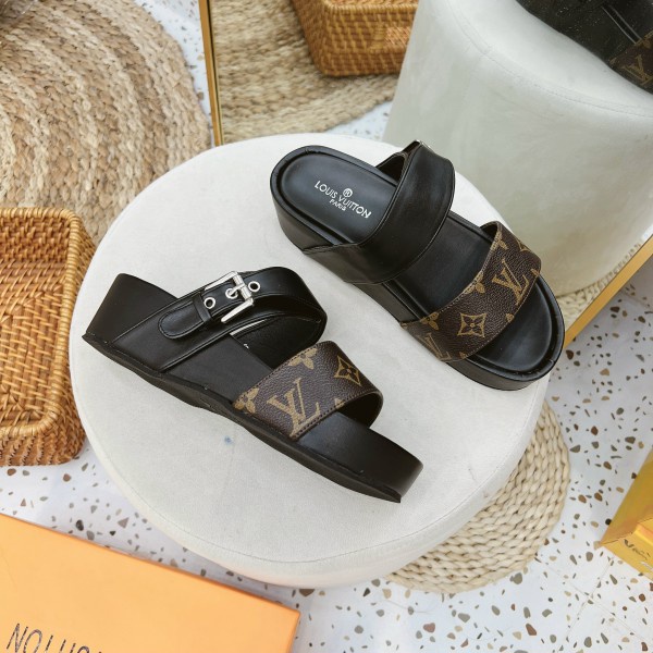 Dép nữ quai đen khóa phối màu nâng đế Nguyên hộp hãng cao cấp