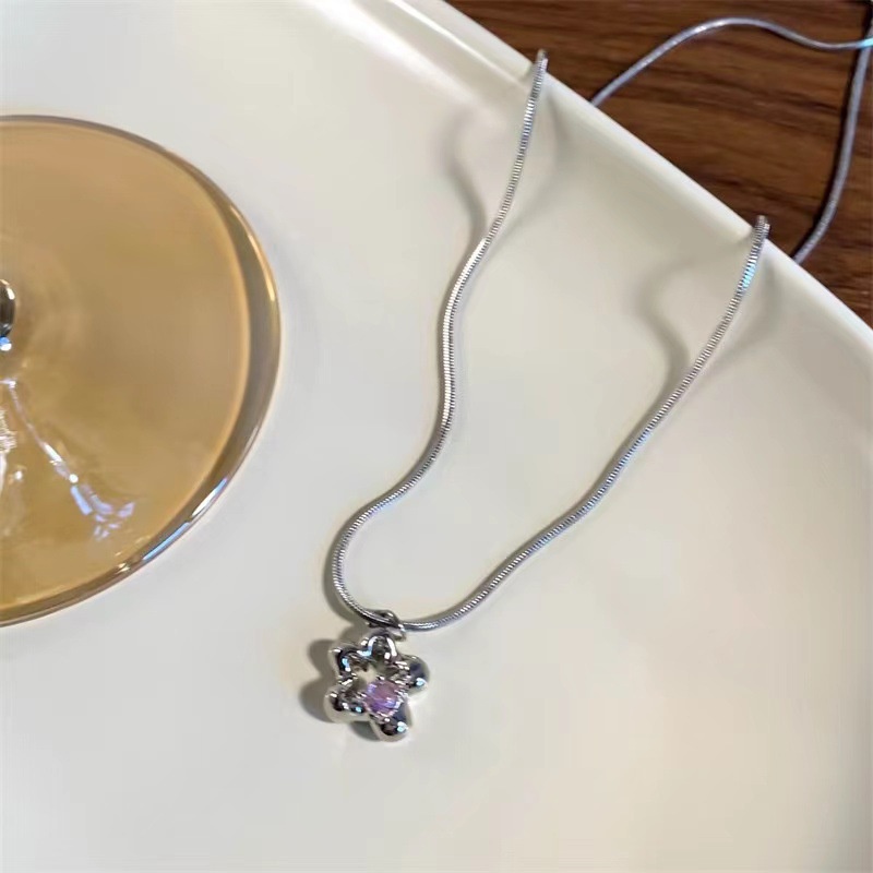 Vòng cổ Hợp Kim Mặt Hình Ngôi Sao / Bông Hoa Đính Đá Thời Trang