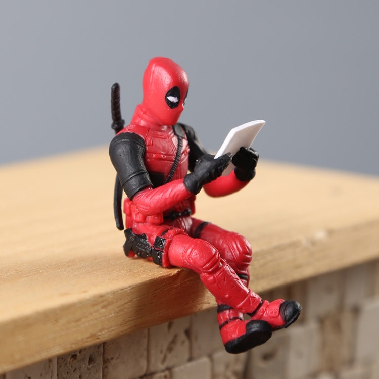 Mô Hình Nhân Vật DeadPool Hoạt Hình Marvel Trang Trí Nội Thất Xe Hơi