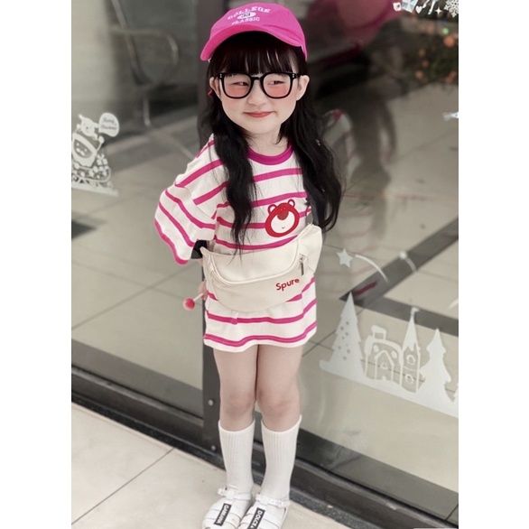 Kính má hồng cho bé