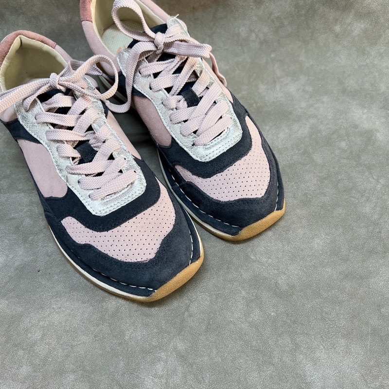 Giày clarks chính hãng size 37