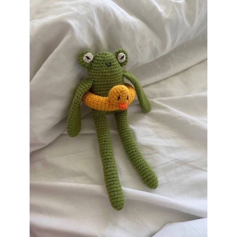 Ếch len nhồi bông handmade