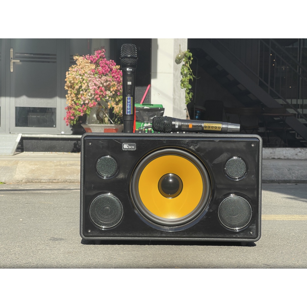 LOA XÁCH TAY KCBOX KC S9 KÈM 2MIC CÔNG SUẤT 200WAT NGOẠI HÌNH GỌN NHẸ TINH TẾ -BASS SIÊU TRẦM