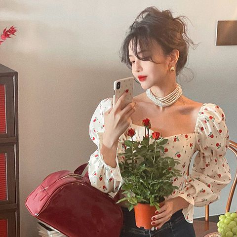 COZOK Áo kiểu COZOK tay phồng cổ vuông họa tiết hoa phong cách vintage thời trang