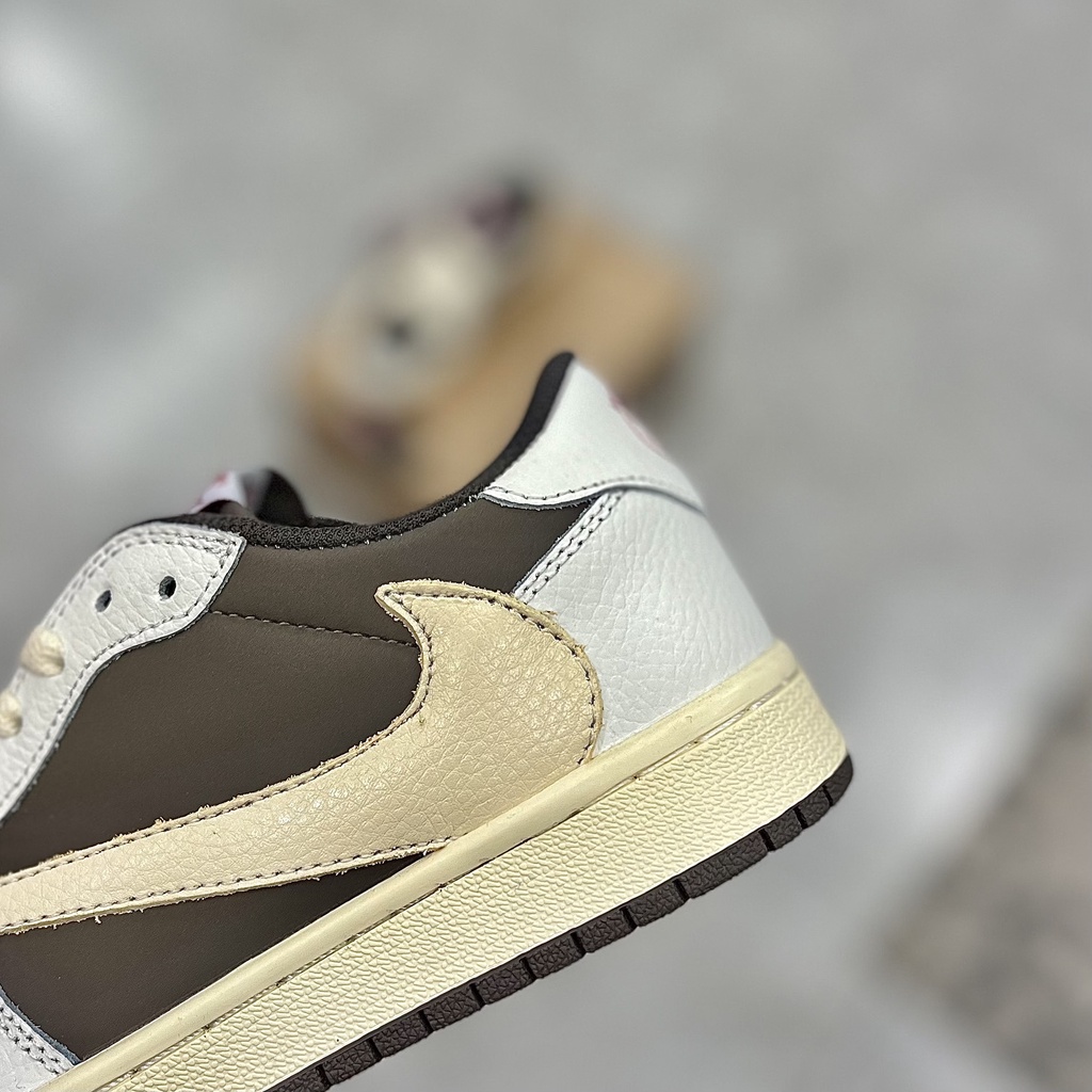 Giày thể thao sneaker JD1 Low Travist Reverse Mocha