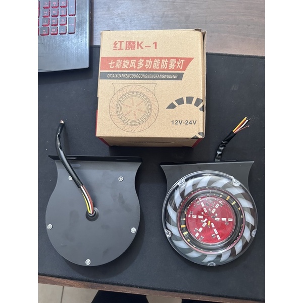 Đèn lái sau, đèn trang trí cản sau 4 chế độ.