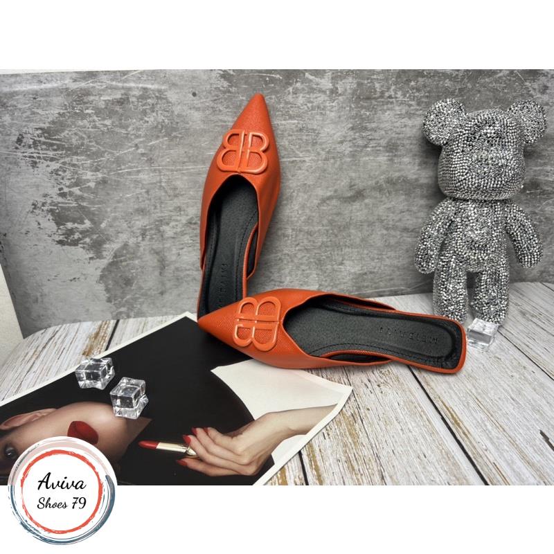 Giày sục mũi nhọn  da sần xinh xắn hót quanh năm.