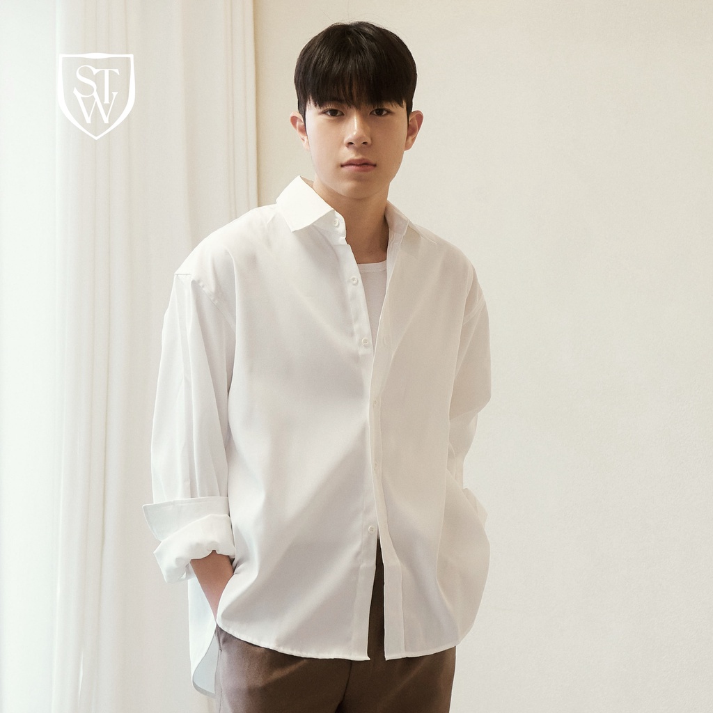 Áo sơ mi Hàn Quốc form rộng oversize trắng dài tay chất liệu cotton dành cho nam - Something to wear