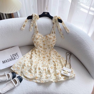 Set đầm 2s hoa vàng cột vai kèm khoác crop nude