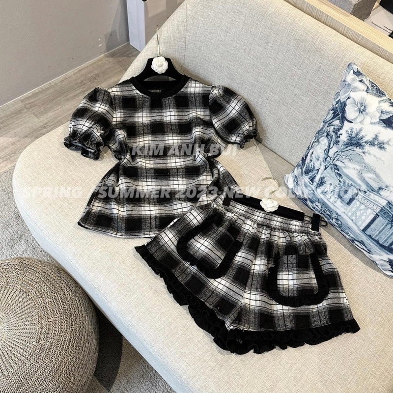 Sét kẻ caro đen trắng viền bèo