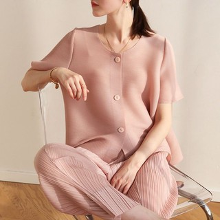 Fashion pleated short-sleeved shirt women breasted 2022 summer loose cultural shirt t-shirt tính khí cardigan shirt top trendy