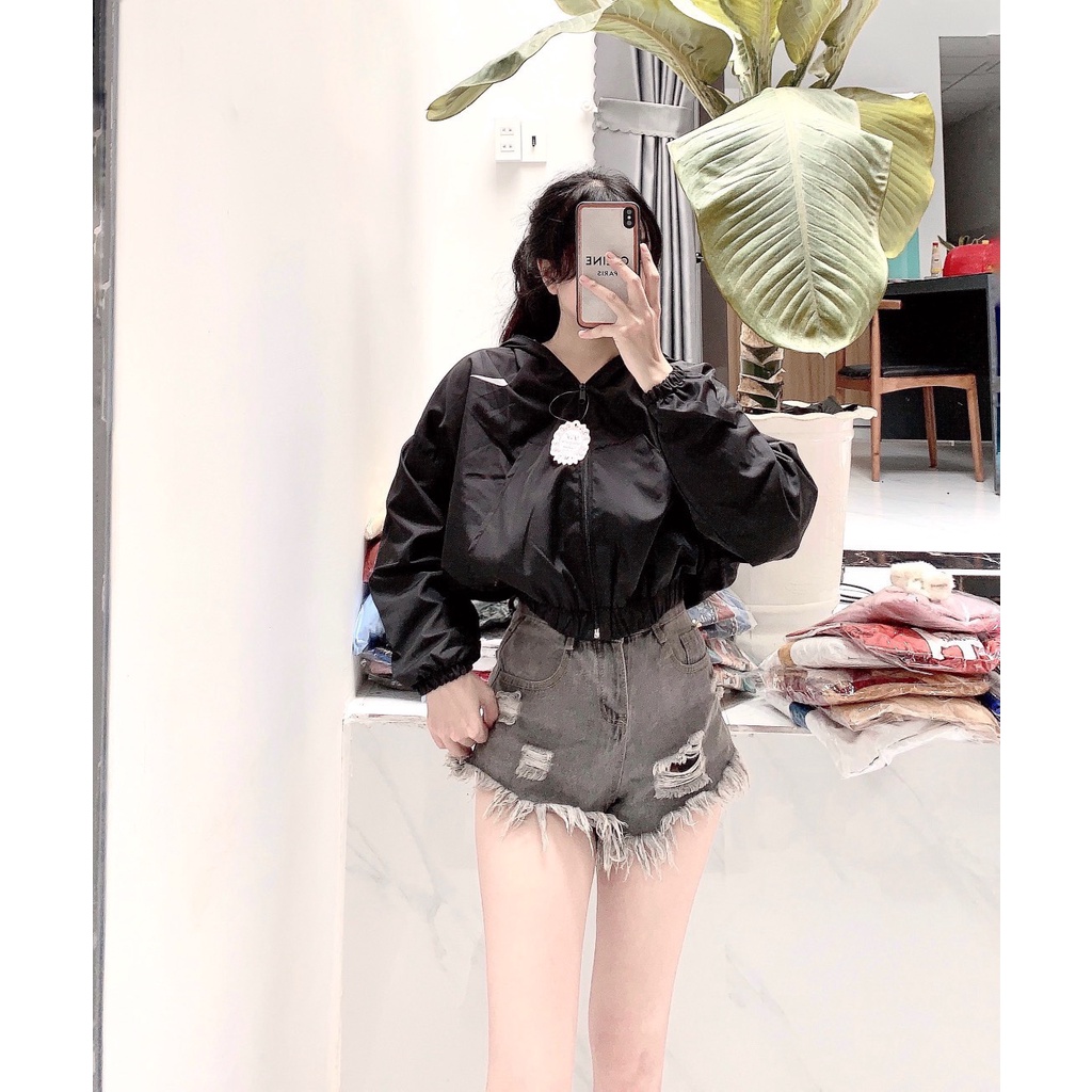 Áo khoác croptop nữ trẻ trung năng động  605-Latizia.vn