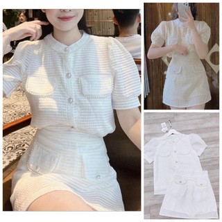Sét Bộ Thời Trang 2 Món Áo Phối Nút Kèm Váy Xòe Y Hình Hàng Tuyển Chọn ST8398