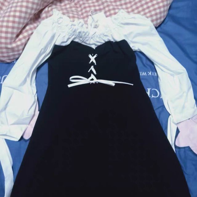 VÁY PHỐI KIỂU TIỂU THƯ DÀI TAY - Hàng Quảng Châu