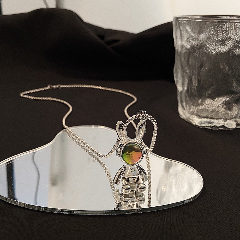 Vòng cổ Mặt Hình Thỏ Bằng Thép Không Gỉ Đính Đá Mặt Trăng Phong Cách Rock Cho Nam Và Nữ