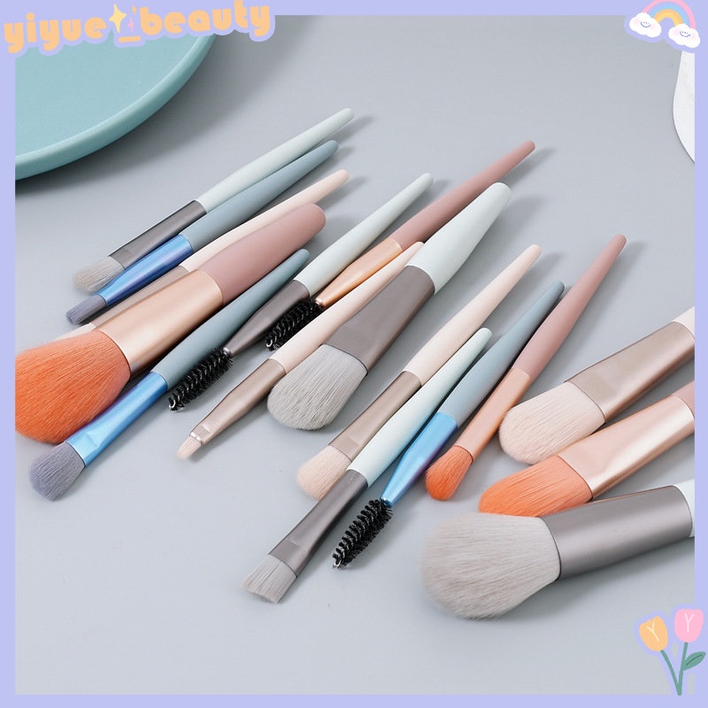 Set 8 Cọ Trang Điểm Đầu Tròn Mềm Mại Tiện Dụng