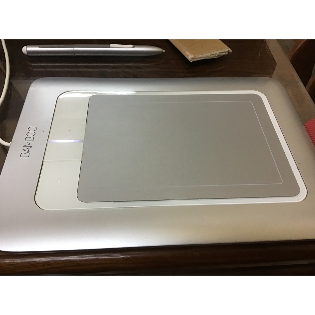 Bảng vẽ wacom Bamboo fun cth-461